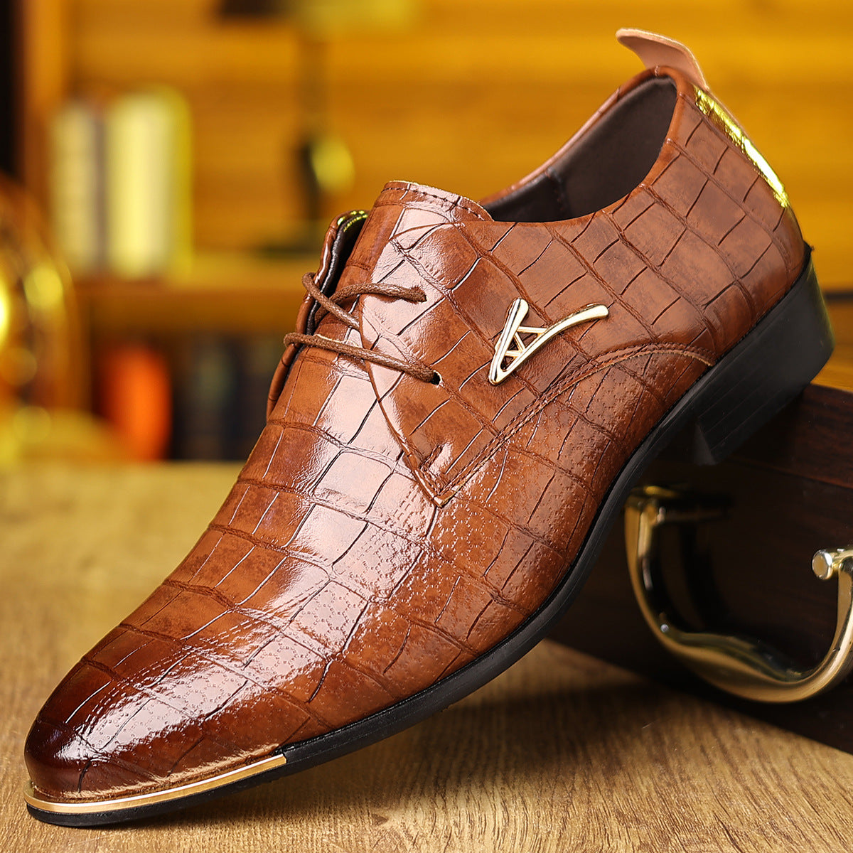 Zapatos de cuero de talla grande para hombre, zapatos formales de negocios de moda con punta puntiaguda para hombre, zapatos de barbero