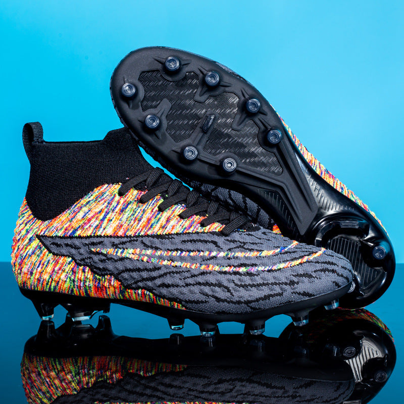 Chaussures de football montantes Spike spécifiques au jeu