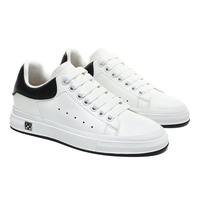 Zapatos casuales de suela suave de cuero blanco de moda para hombres