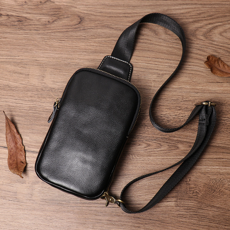 Men's Fashionable And Versatile Leather Chest Bag