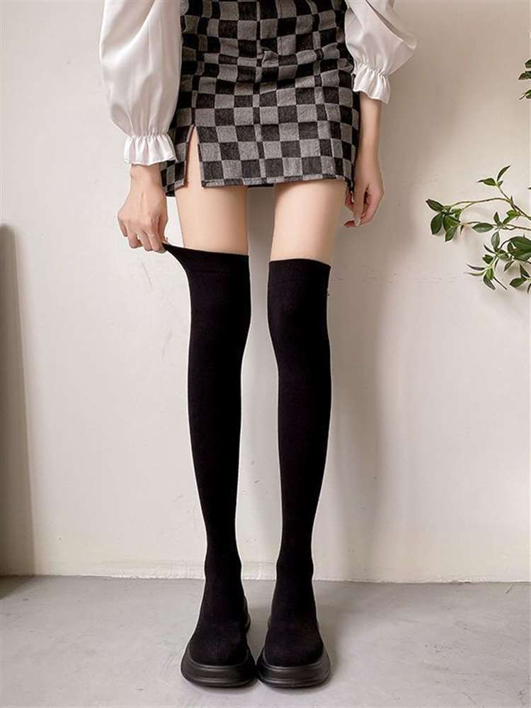 Long Sleeved Women's New Versatile Knitted Elastic Knee Socks And Boots