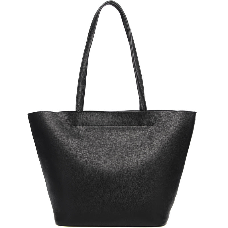 Take A Simple Large-capacity First Layer Cowhide One-shoulder Tote Bag