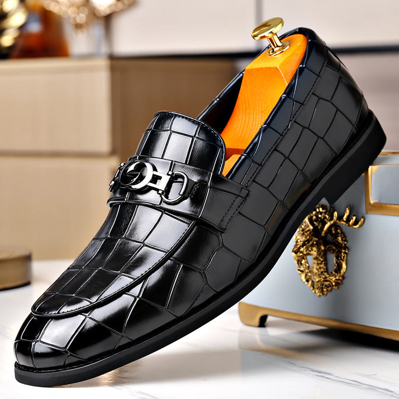 Men's Horse Buckle British Style Business Casual Small Leather Shoes