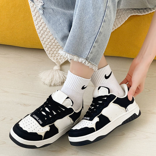 Black And White Color Contrast Panda Shoes China-Chic Thick Soled Lovers Sneakers