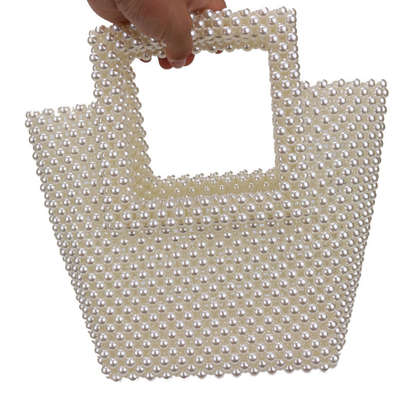 Cadre de sac fourre-tout perlé blanc avec cadre en perles