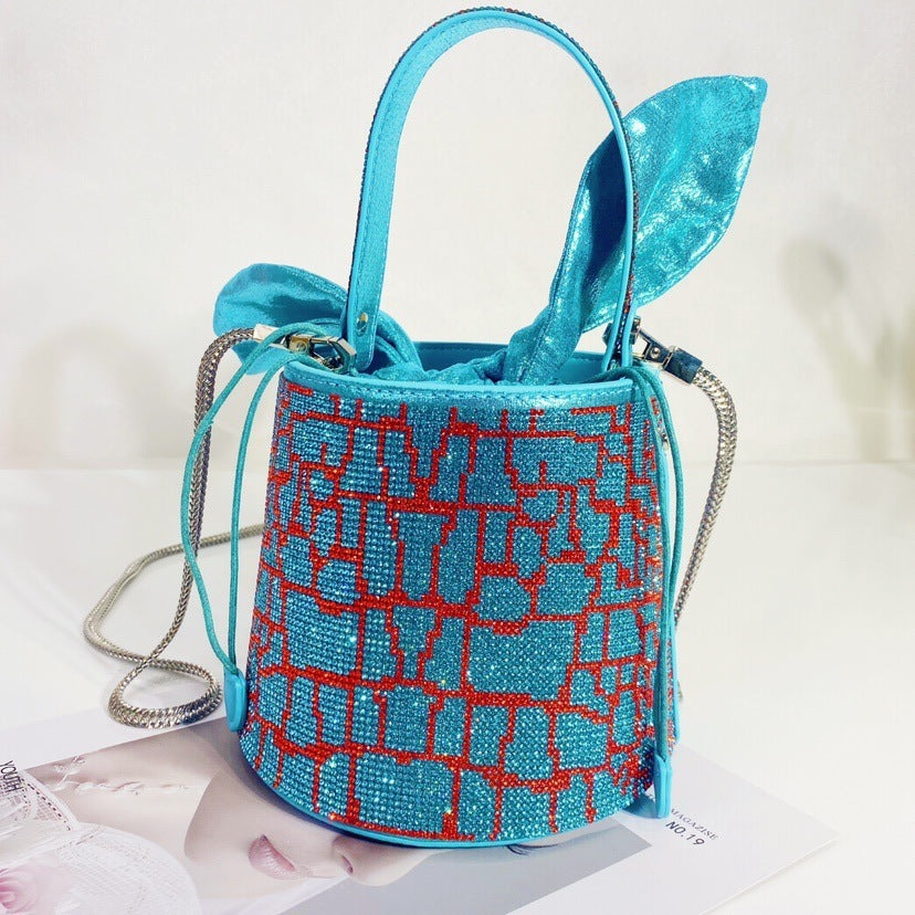 Sac seau à strass porté à la main pour femme