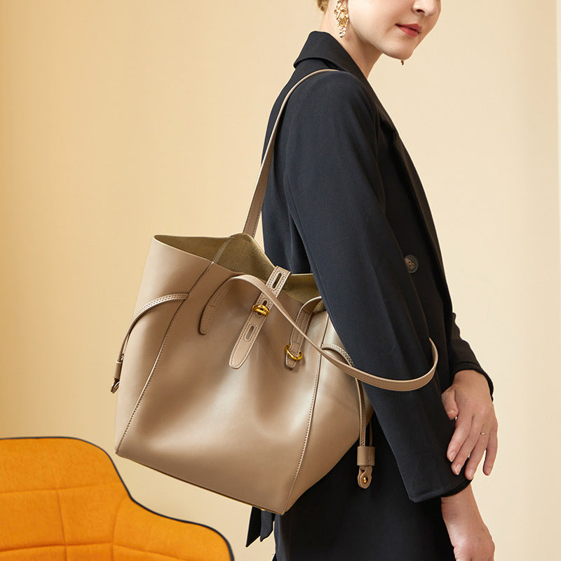 Sac à main en cuir polyvalent pour femme