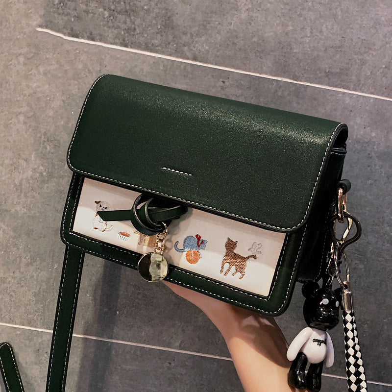 Women's Fashion Messenger Bag Embroidery One Shoulder