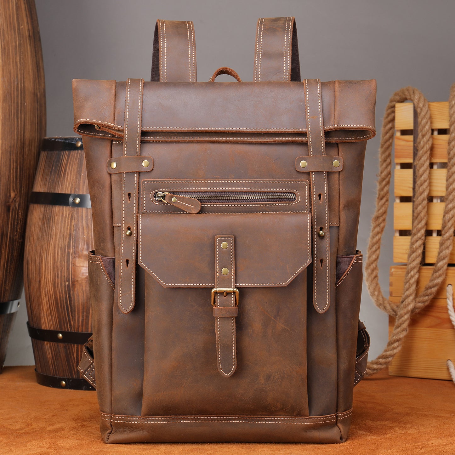 Retro Crazy Horse Leather Back Men's Leather Backpack