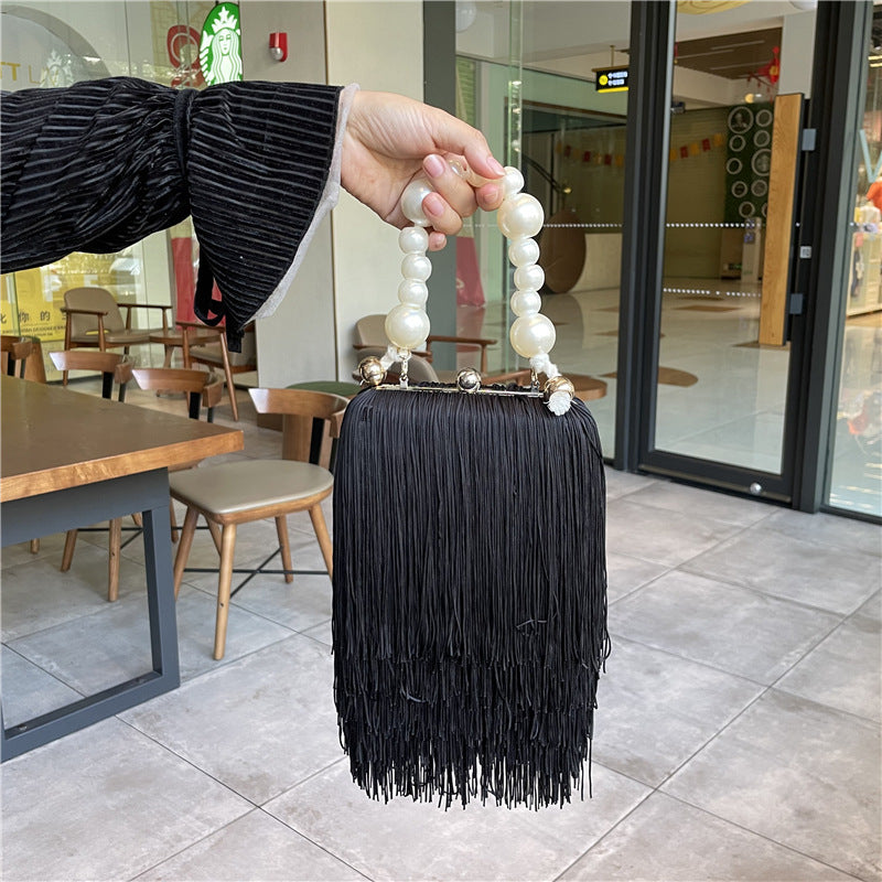 Bolso de mano con borlas debajo del brazo para mujer, con cadena de perlas