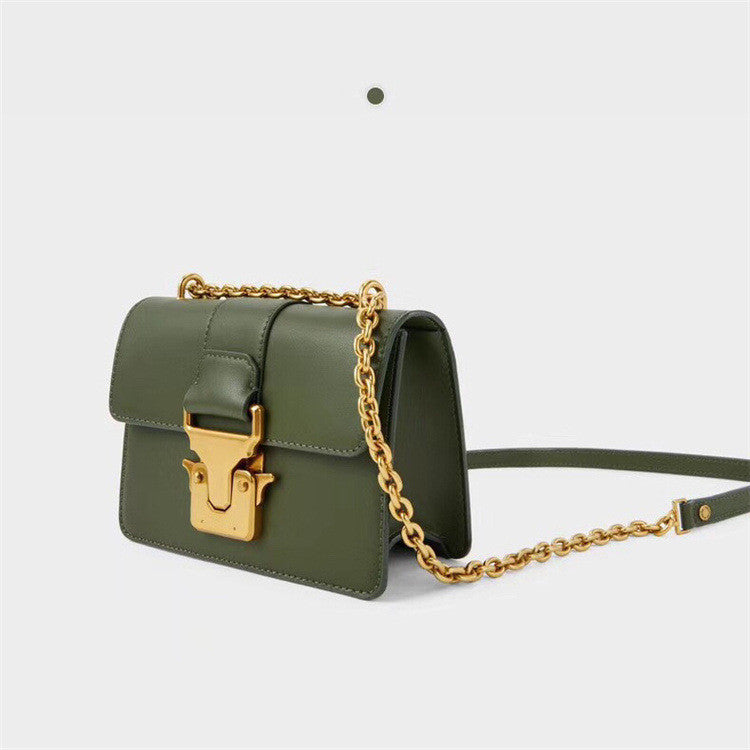 Bull Head Lock Buckle Fashion Clamshell Metal Chain Shoulder Messenger Female Bag