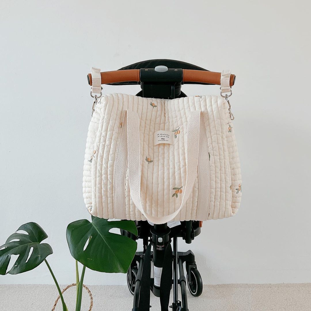 Nouveau sac momie matelassé brodé à fermeture éclair avec chariot suspendu