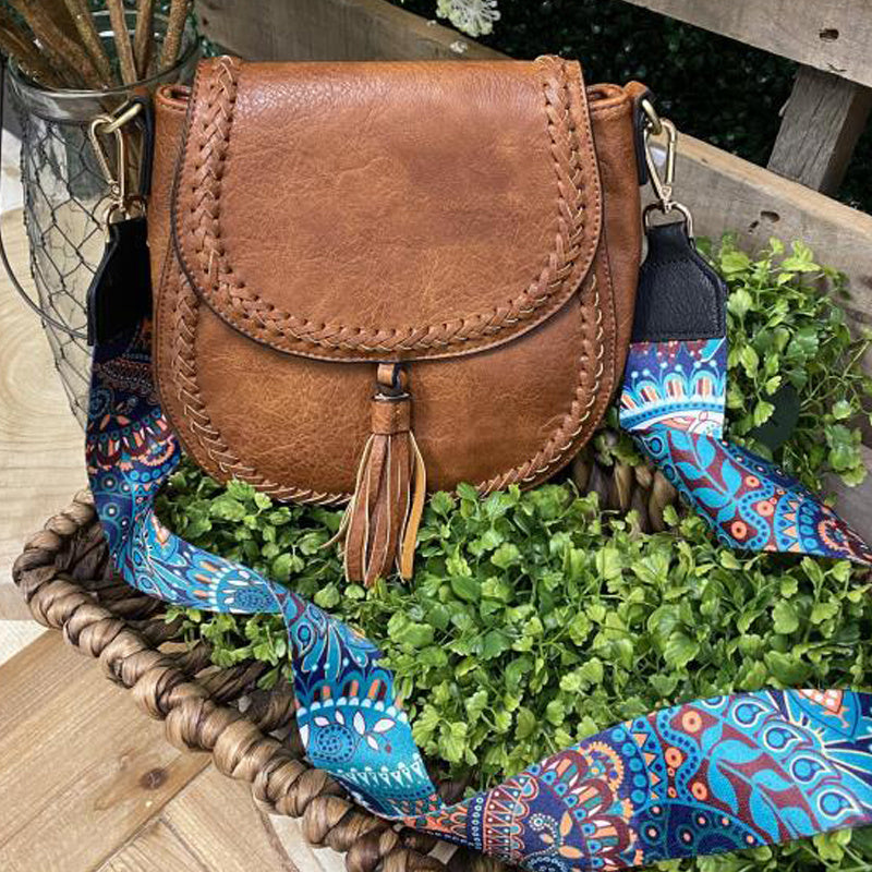 European And American Bags Handmade Weave Vintage Saddle Tassel Bag