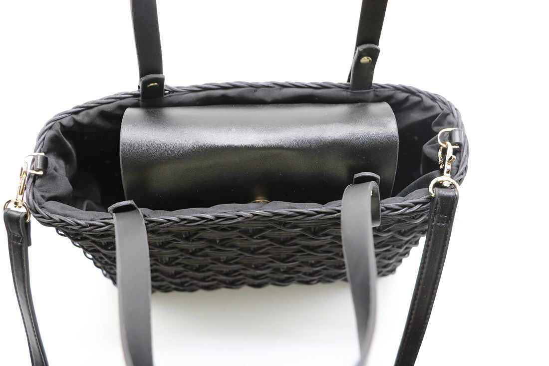 Sac en rotin pour femme en tissage de plage noir