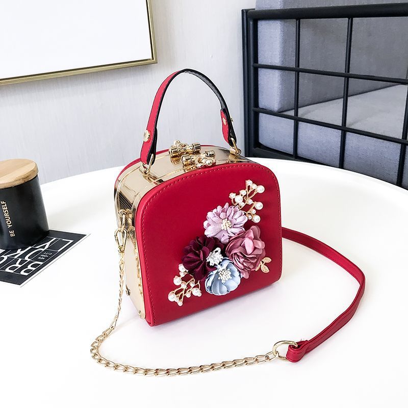 Bolso pequeño cuadrado con clip de metal, nuevo bolso de moda para cenas y hombros con flores