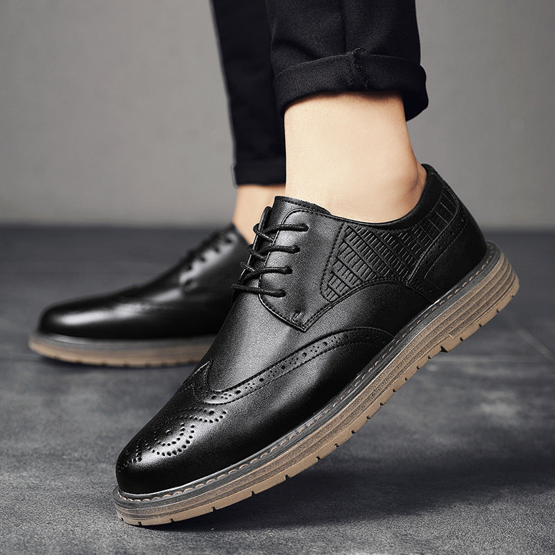 Zapatos de cuero para hombre, zapatos casuales tallados para hombre