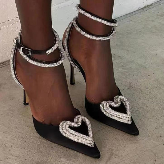 Sandalias de mujer modernas y combinables con diamantes de imitación en forma de corazón